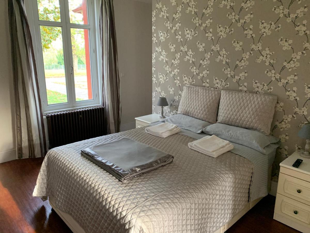 Le Pontet Bed & Breakfast Miramont-de-Guyenne Ngoại thất bức ảnh