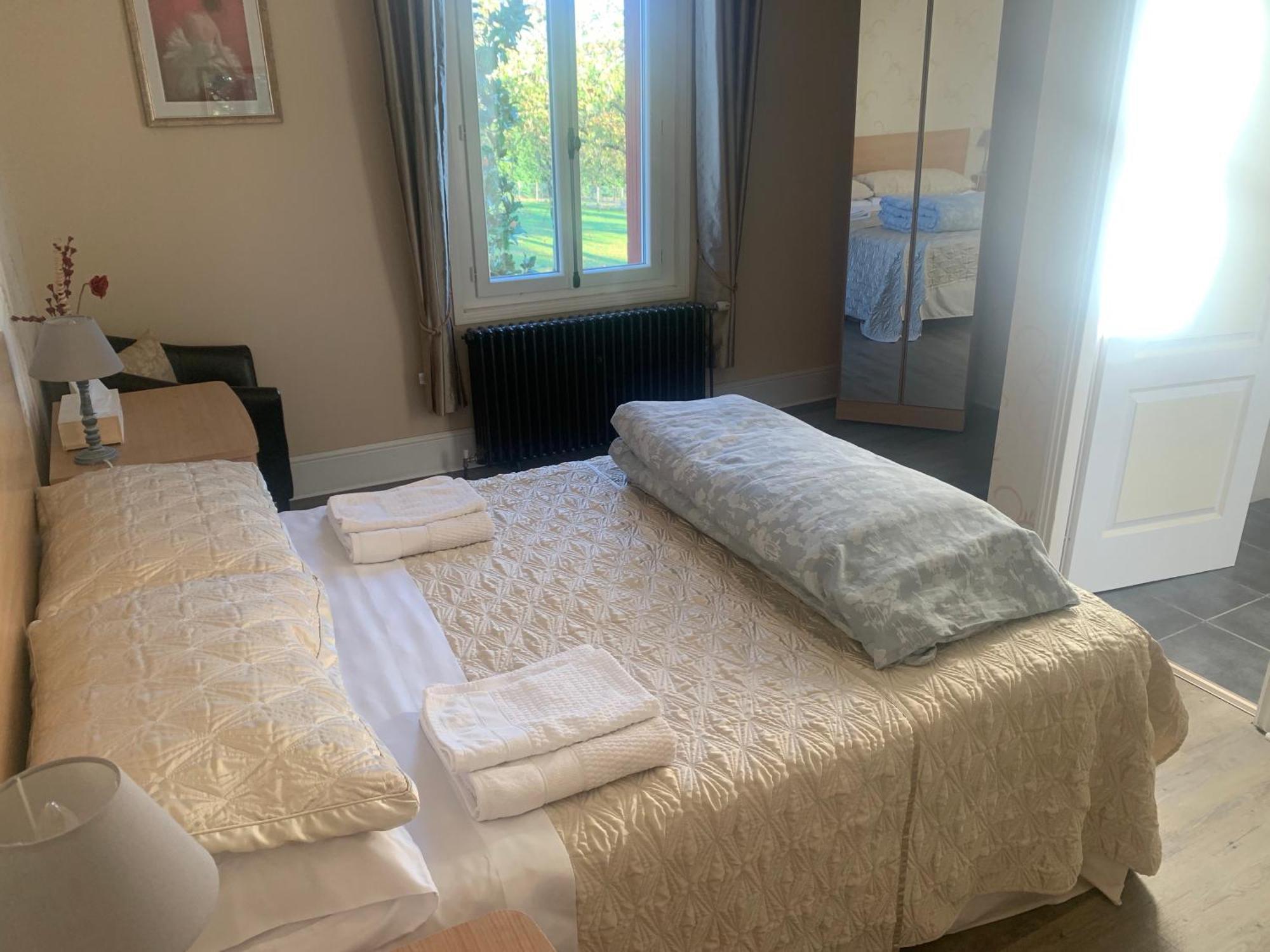 Le Pontet Bed & Breakfast Miramont-de-Guyenne Ngoại thất bức ảnh